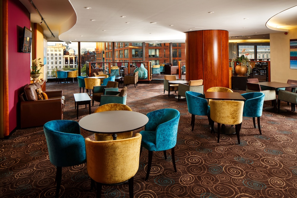 Mercure Manchester Piccadilly 48/70