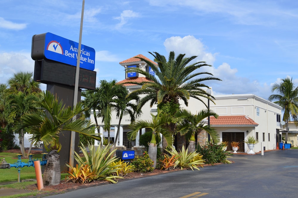 Americas Best Value Inn Ft. Myers 41/49