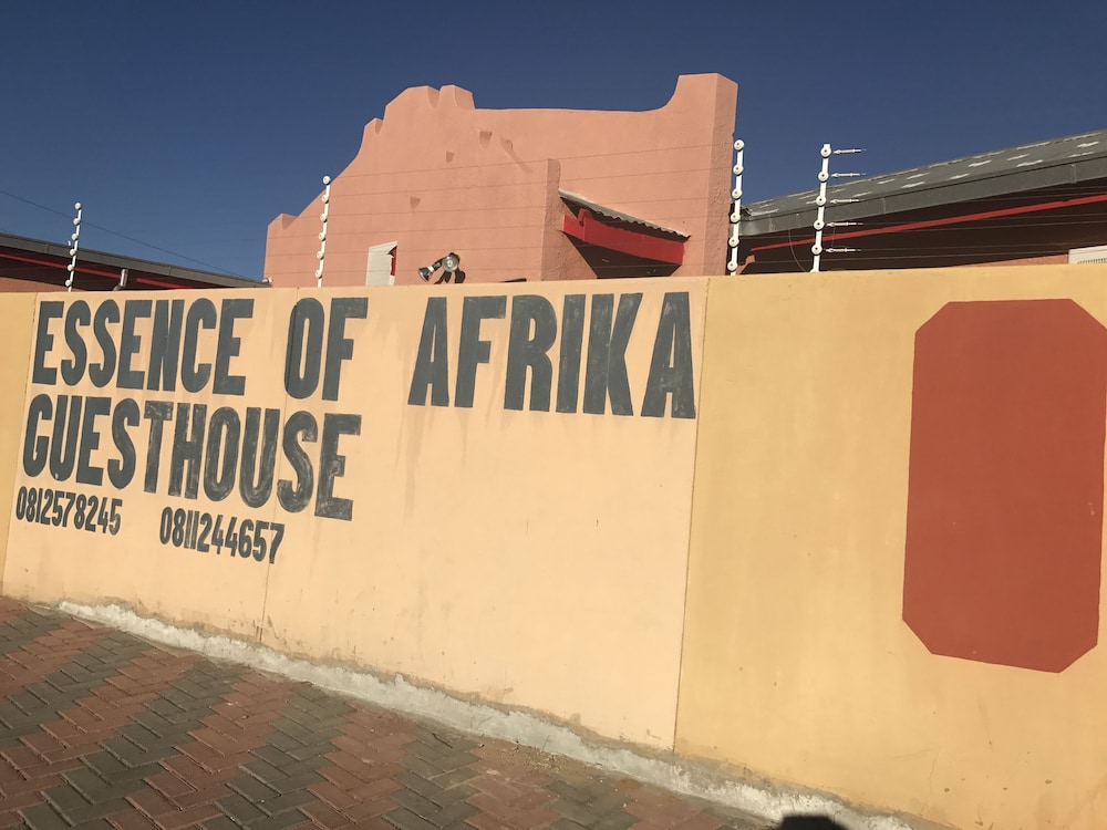 Essence Of Africa Guesthouse 10/16
