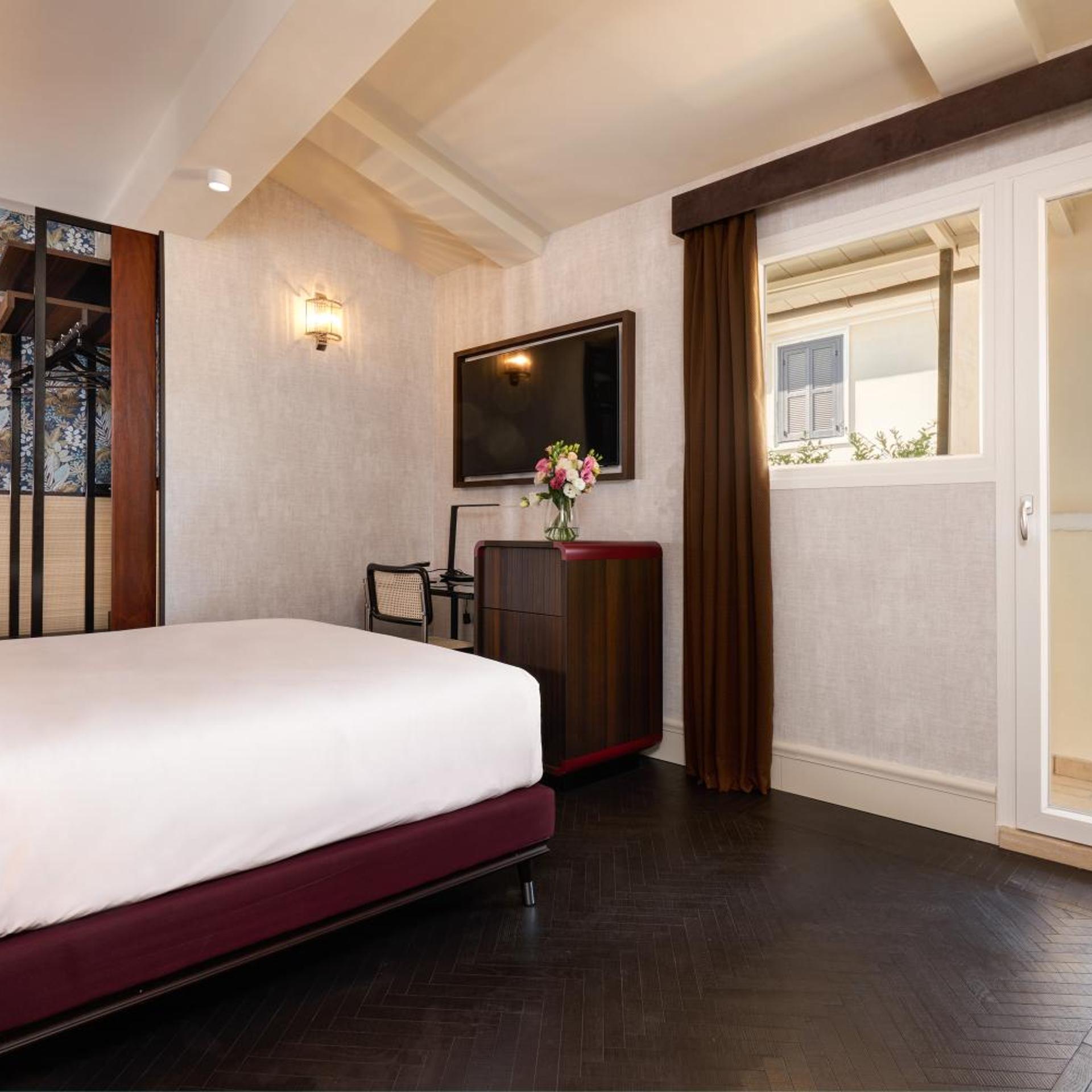 Room, Double Bed, Balcony