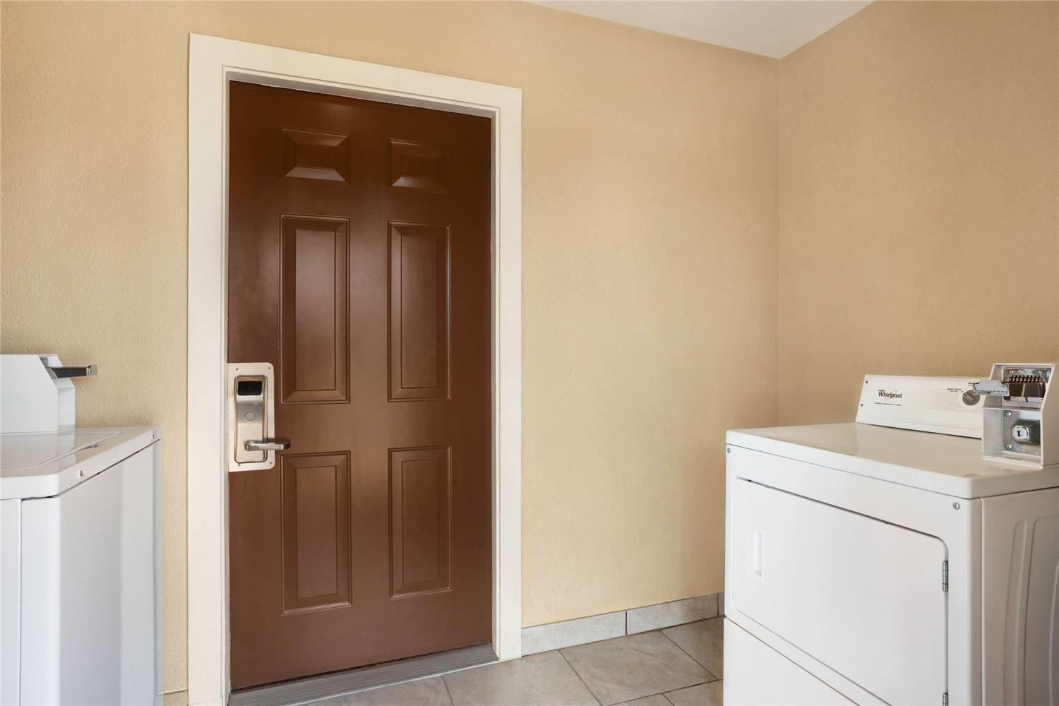 Super 8 by Wyndham Corsicana 9/9