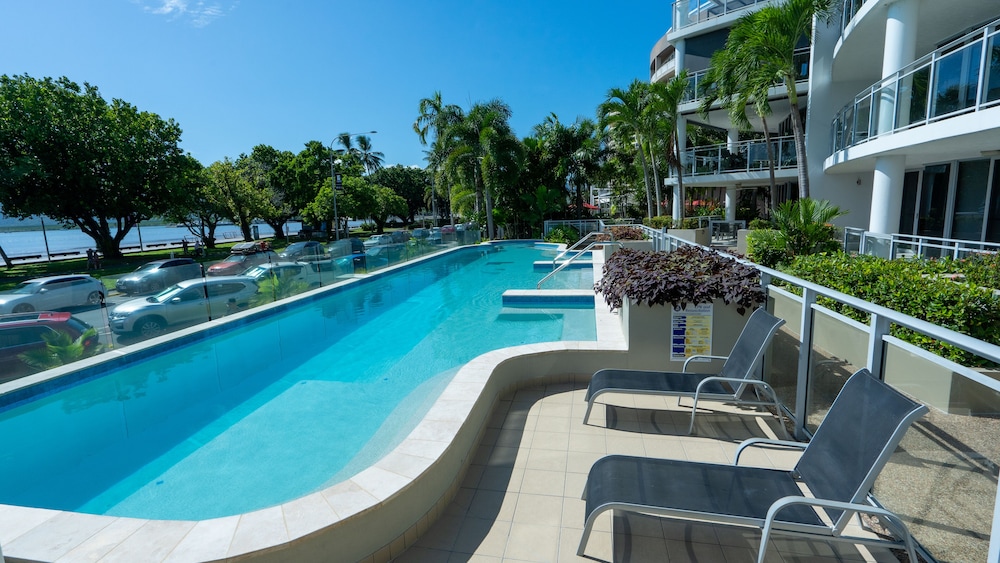 Vision Cairns Apartments 65/72