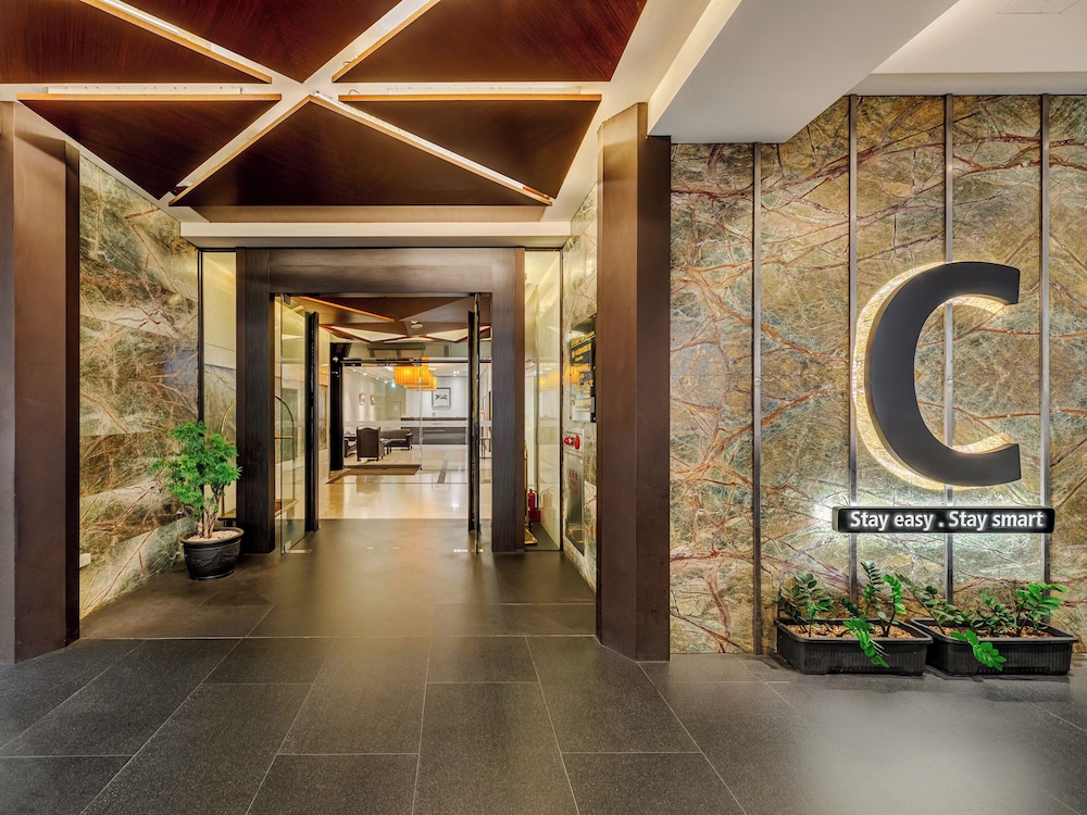 Lai Lai Hotel 7/74