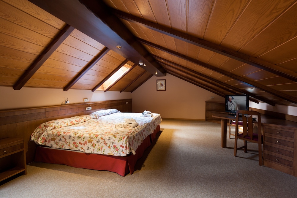 Gran Hotel Benasque 17/66