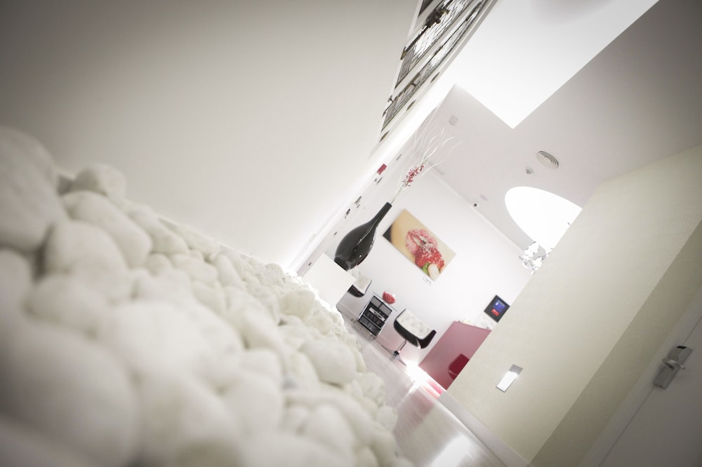 Vitium Urban Suites 5/46