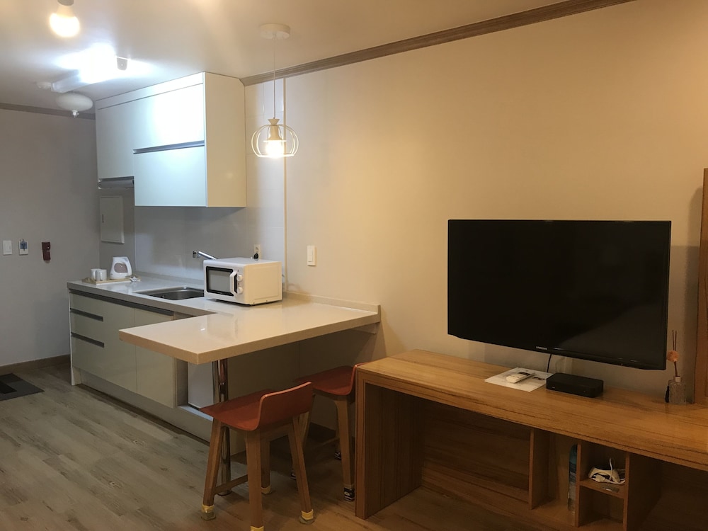 Dombe Resort 67/77