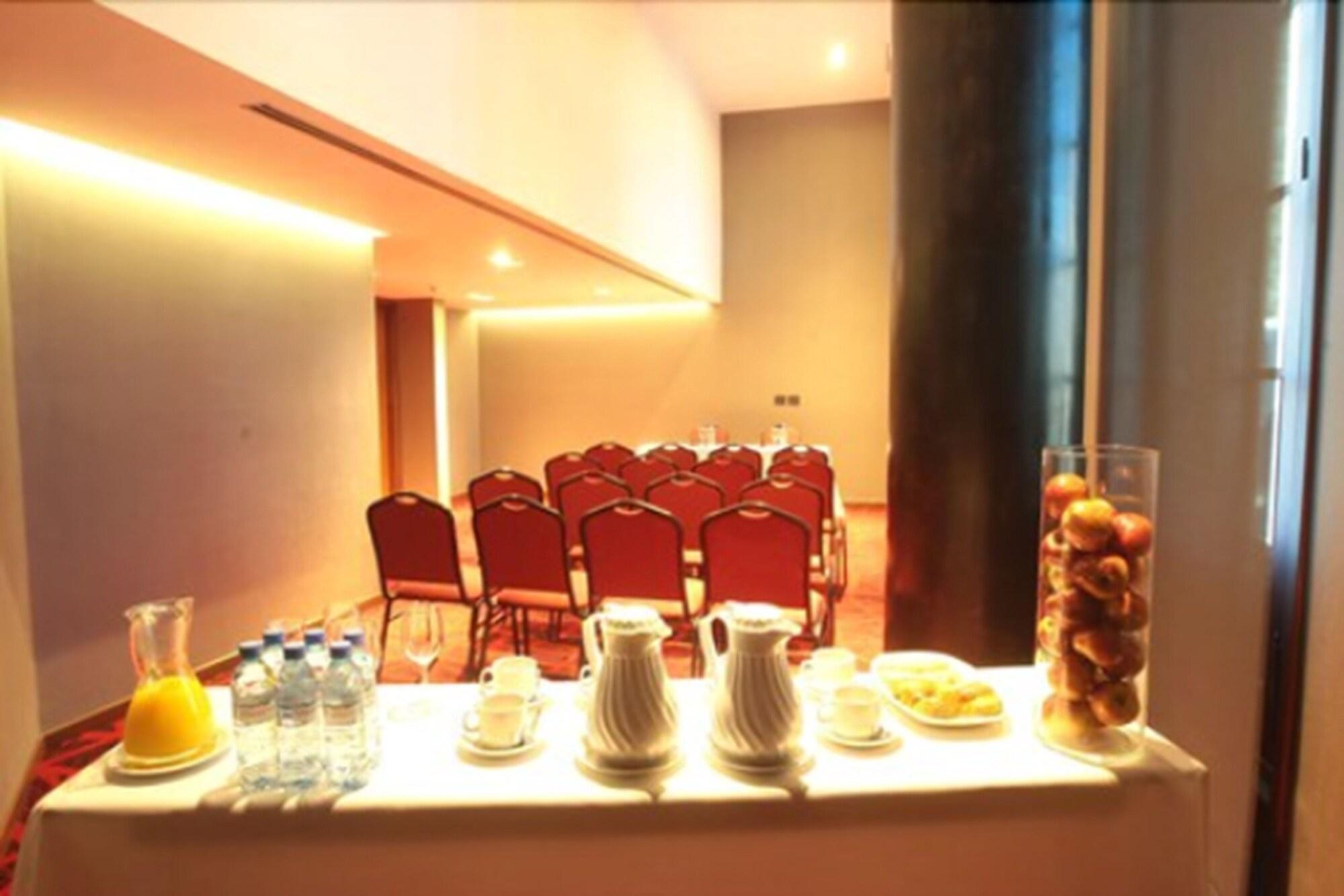 Yrigoyen 111 Hotel 30/53