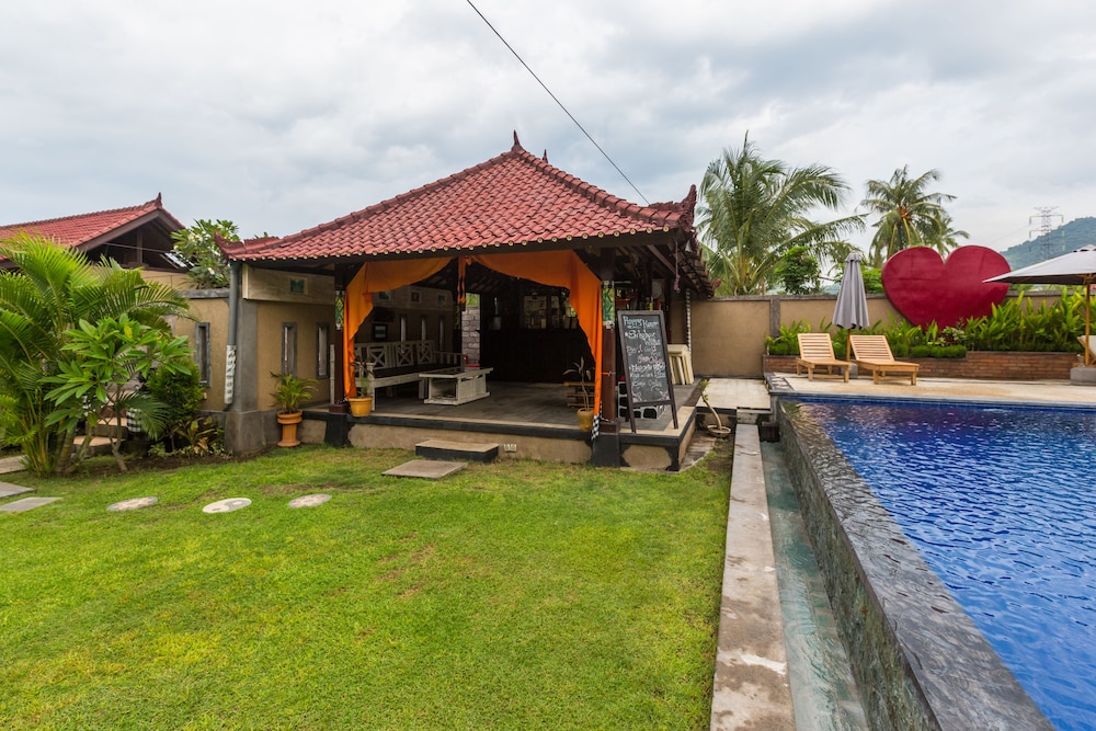 Kubuku Eco Dive Lodge And Yoga 65/72