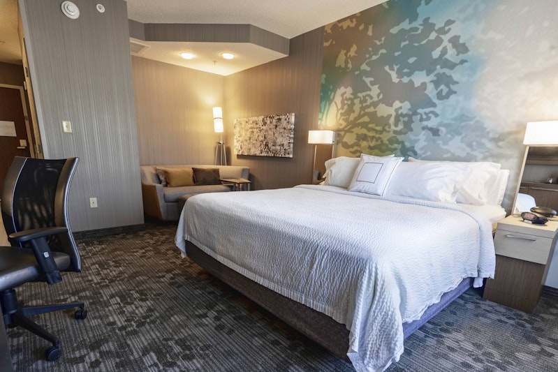 Courtyard by Marriott Cleveland Willoughby 3/5