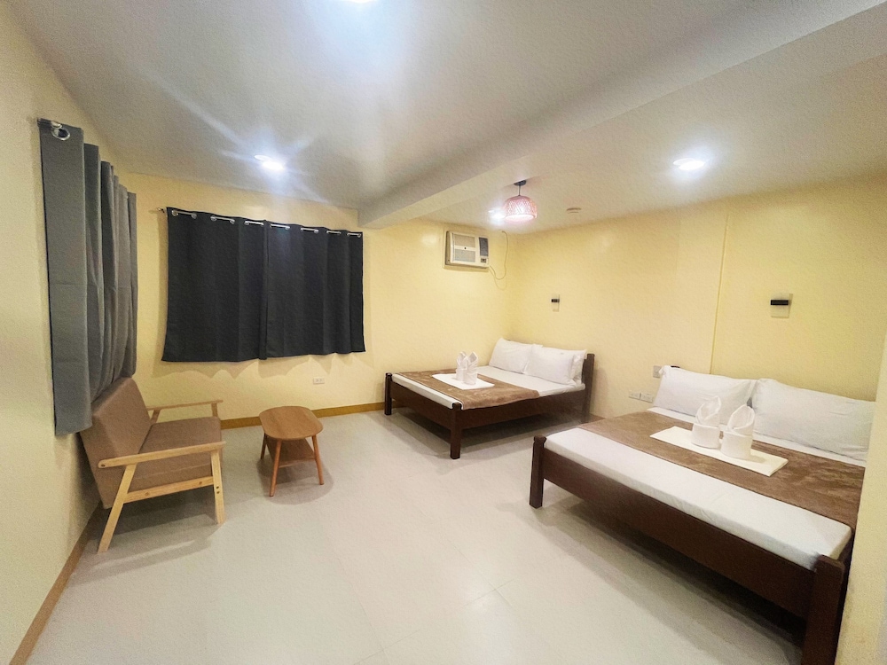 Zuric Pension Coron 15/54