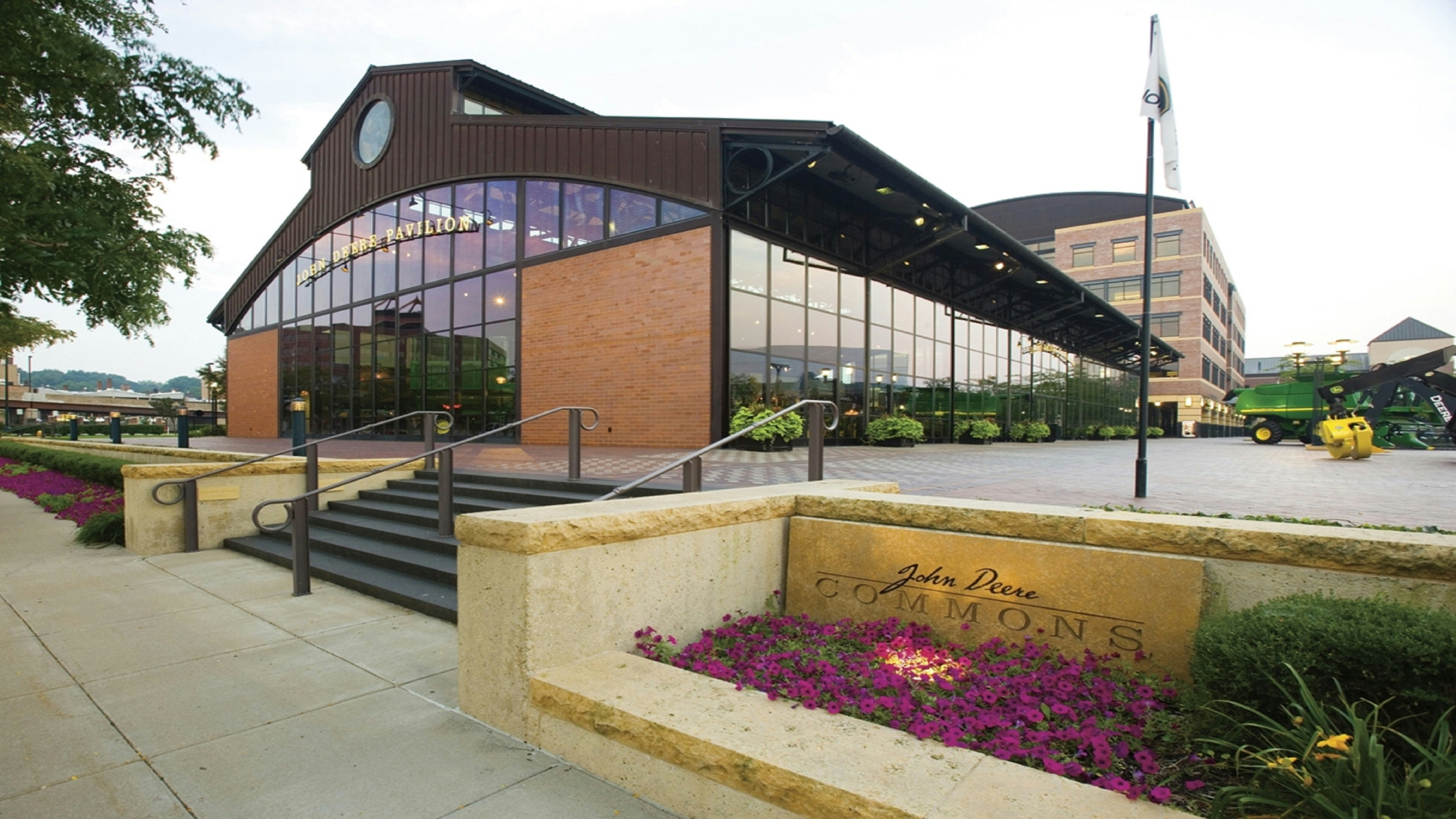 Holiday Inn Express Moline - Quad Cities Area 4/73