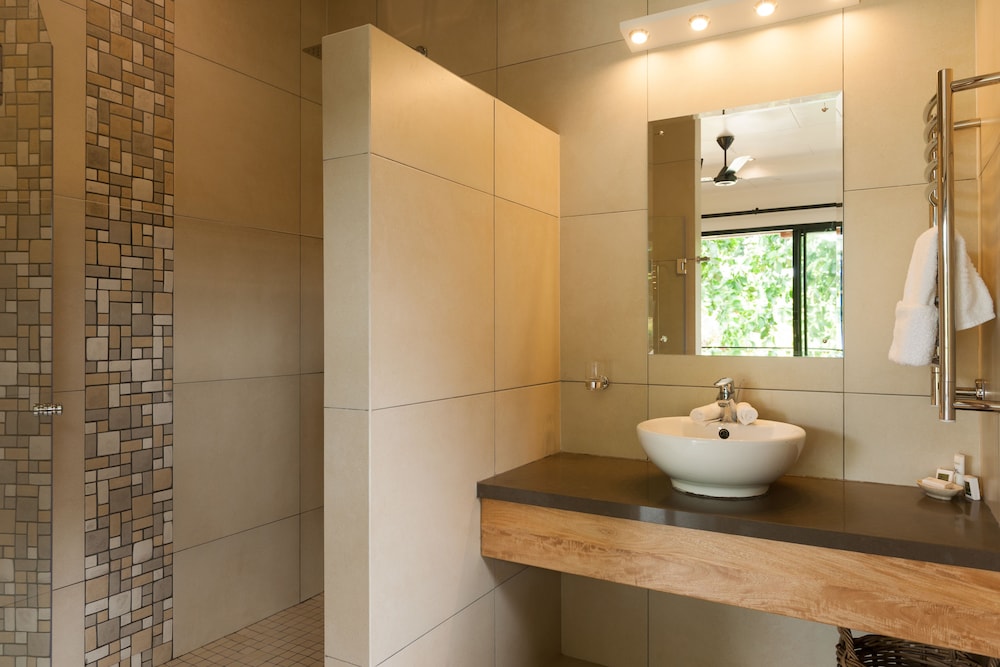 Le Repaire Boutique Hotels And Restaurant 46/47