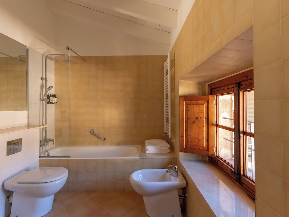 Rusticae Es Petit Hotel de Valldemossa 48/49