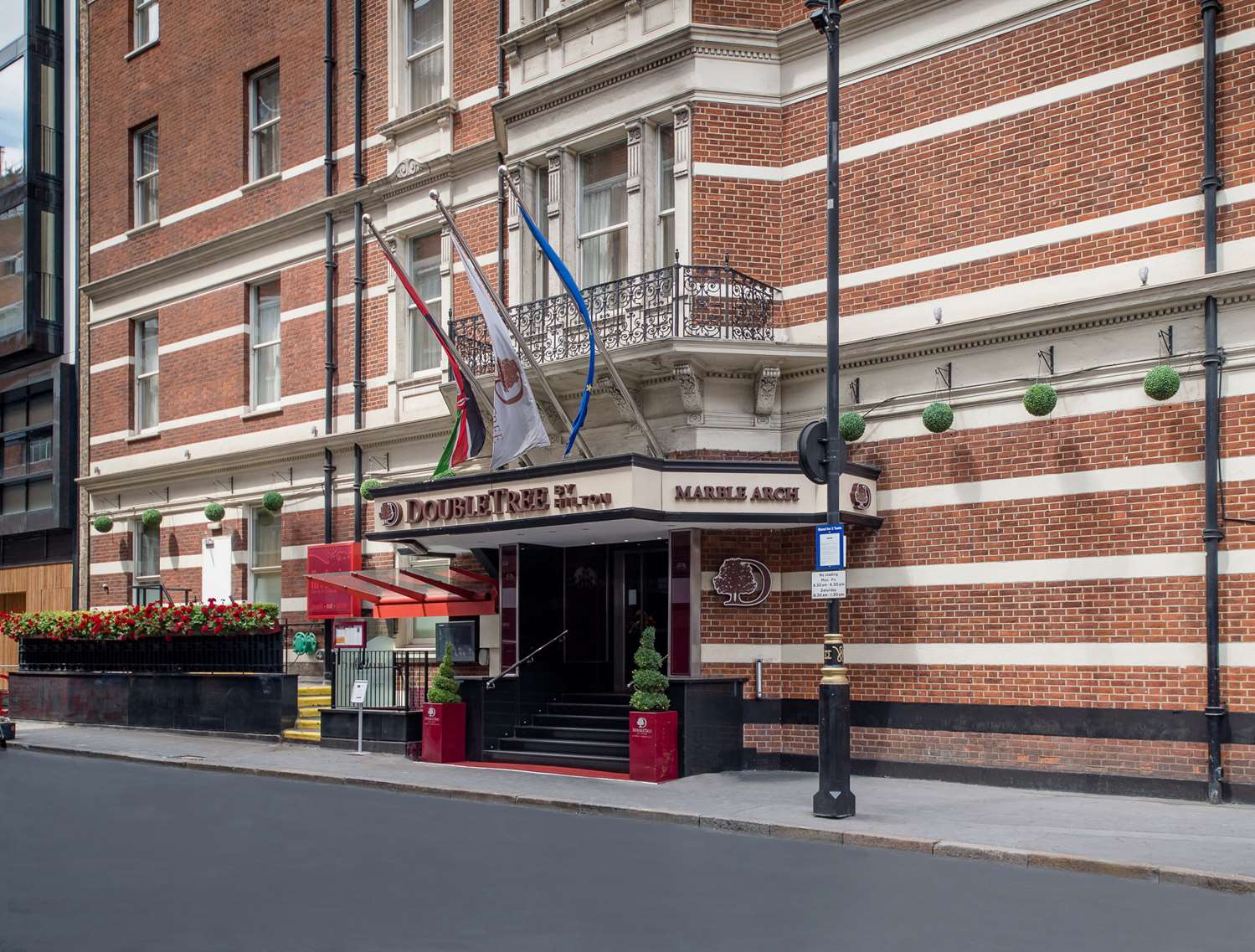 DOUBLETREE BY HILTON LONDON MARBLE ARCH in LONDON