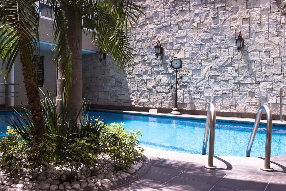 Hotel & Suites Aliana 46/50