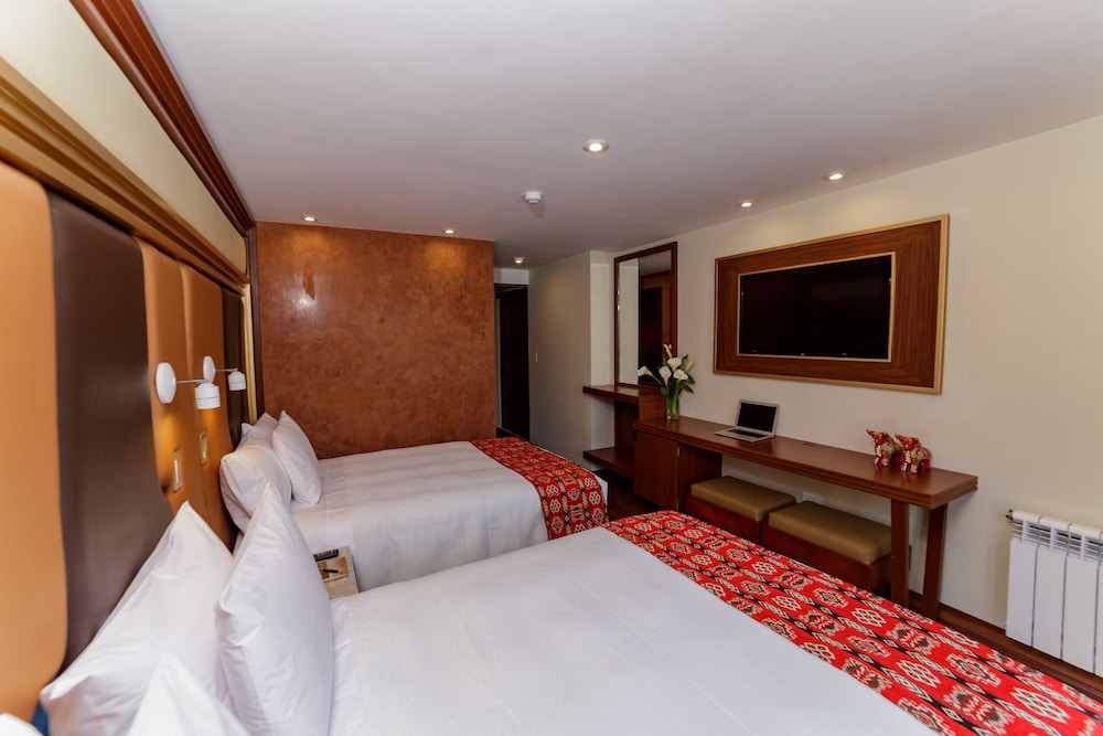 Yawar Inka Hotel 11/52