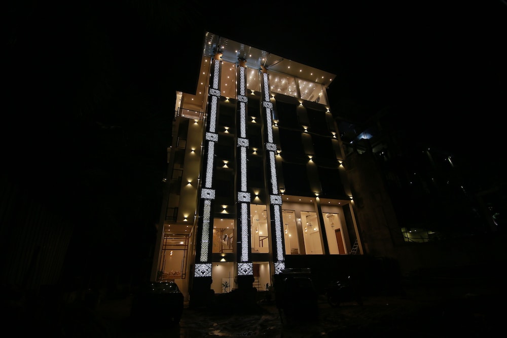 Rivendell Hotel 54/55