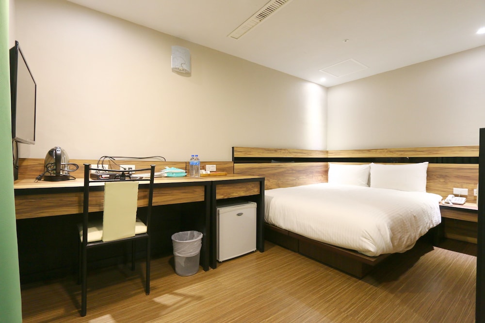 TopL Hotel 12/30