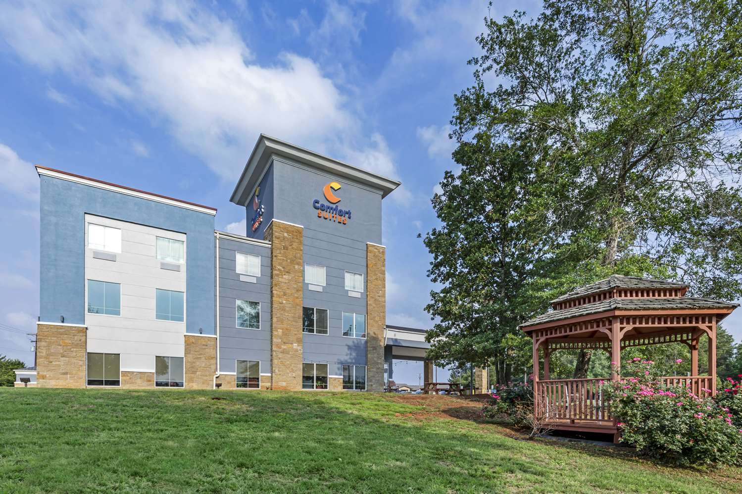 Comfort Suites Palestine TX 3/16
