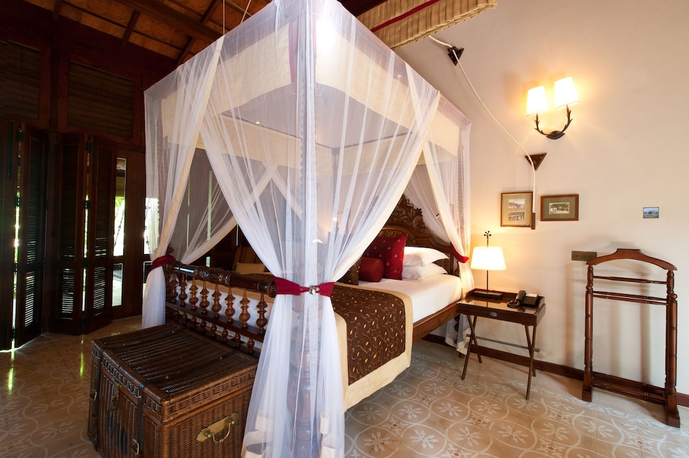 Reef Villa Spa 5/50