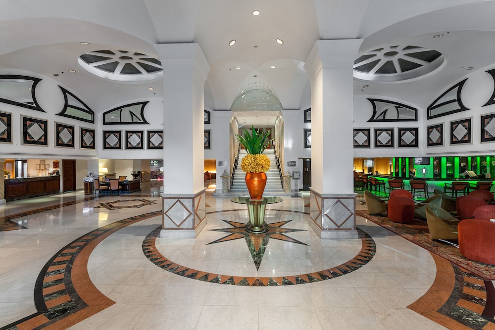 Rembrandt Hotel Bangkok (Sukhumvit Soi 18) 66/84