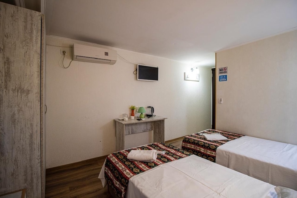 Harmony Hotel 14/46