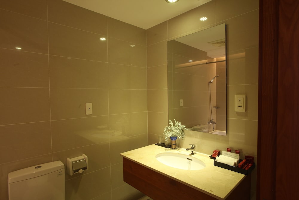 Senior, Deluxe, Double Bed، Saigon Hotel 8/8