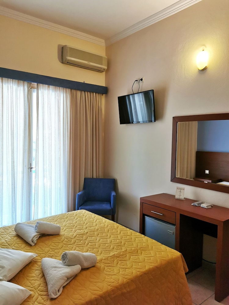 Possidon Hotel 20/50