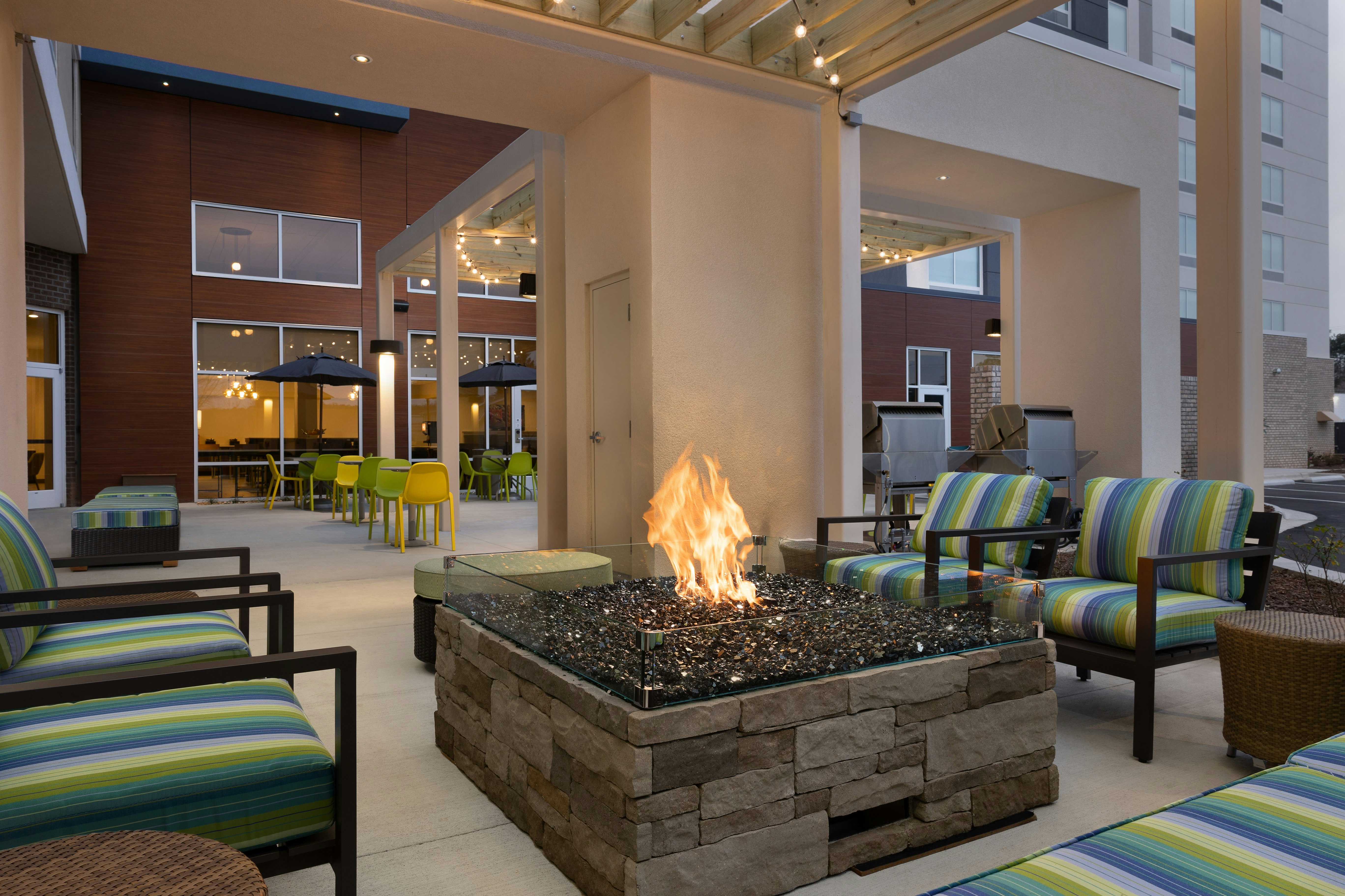 Home2 Suites by Hilton Durham University Medical Center 15/26
