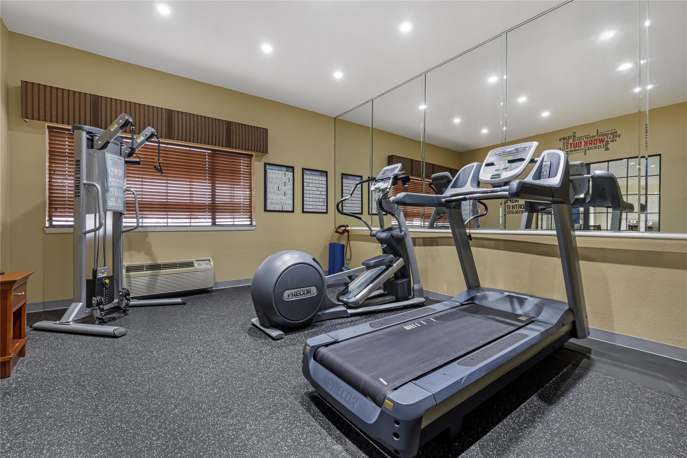 Best Western Plus Shamrock Inn and Suites 8/21