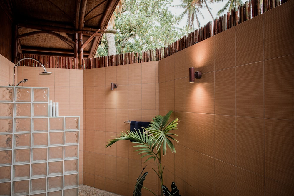MAGIC REEF BUNGALOWS 32/66