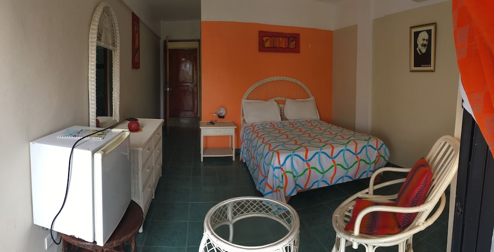 Hotel Restaurant Hamilton Beach Resort 15/66