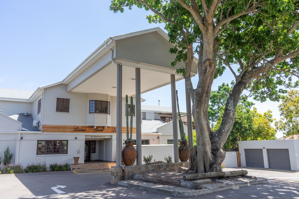 Loerie Guest Lodge 20/25