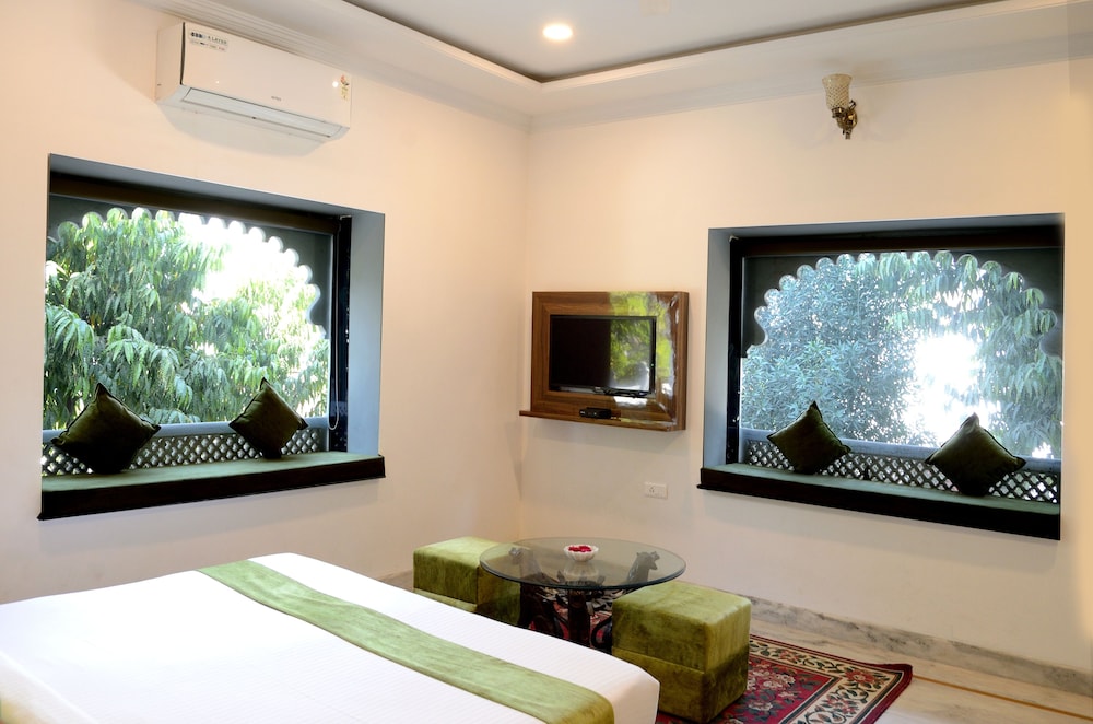 Ambay Villa 23/50