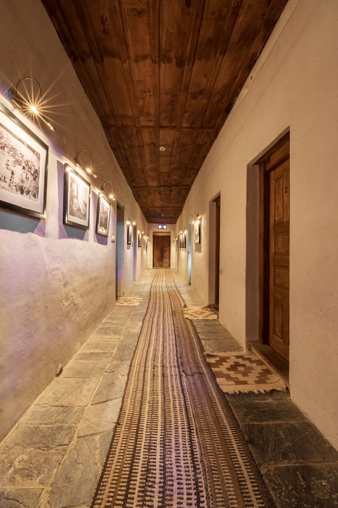 Serena Khaplu Palace 27/47