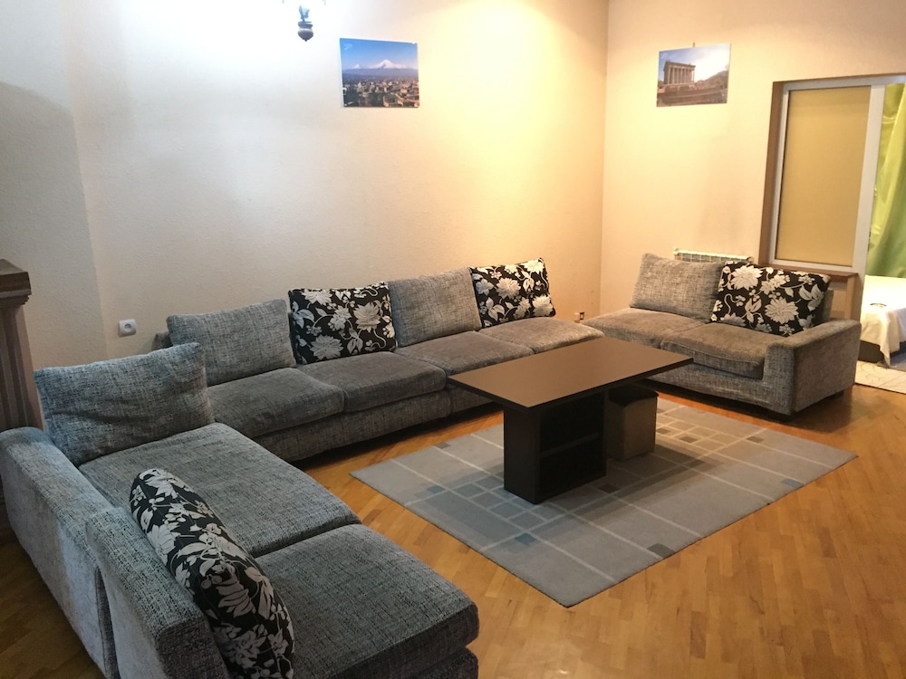 Tatev Apartments 21/43
