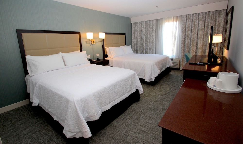Hampton Inn Suffolk 17/53