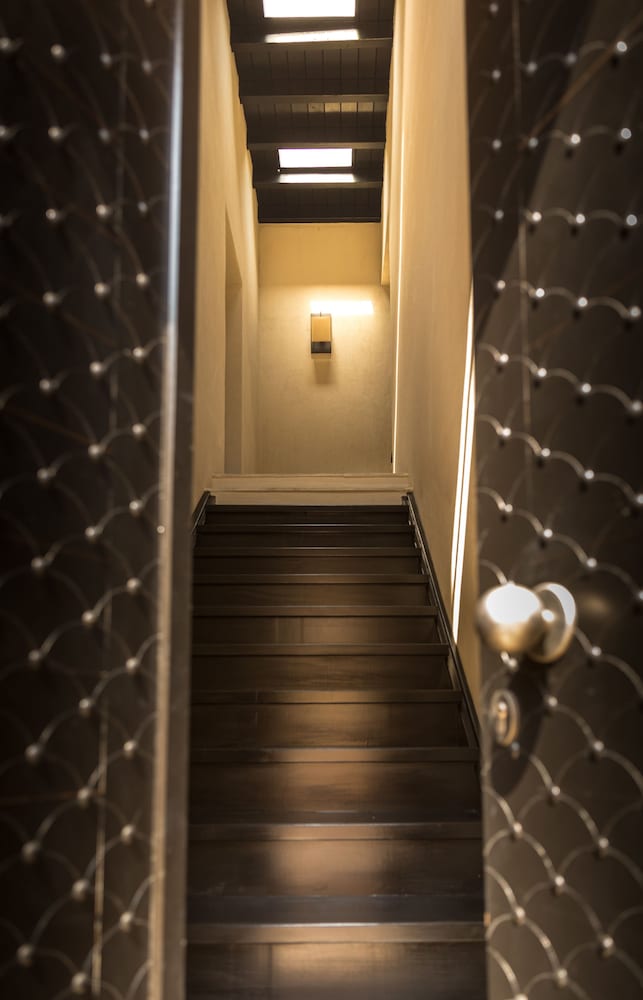 Allegory Boutique Hotel 71/100
