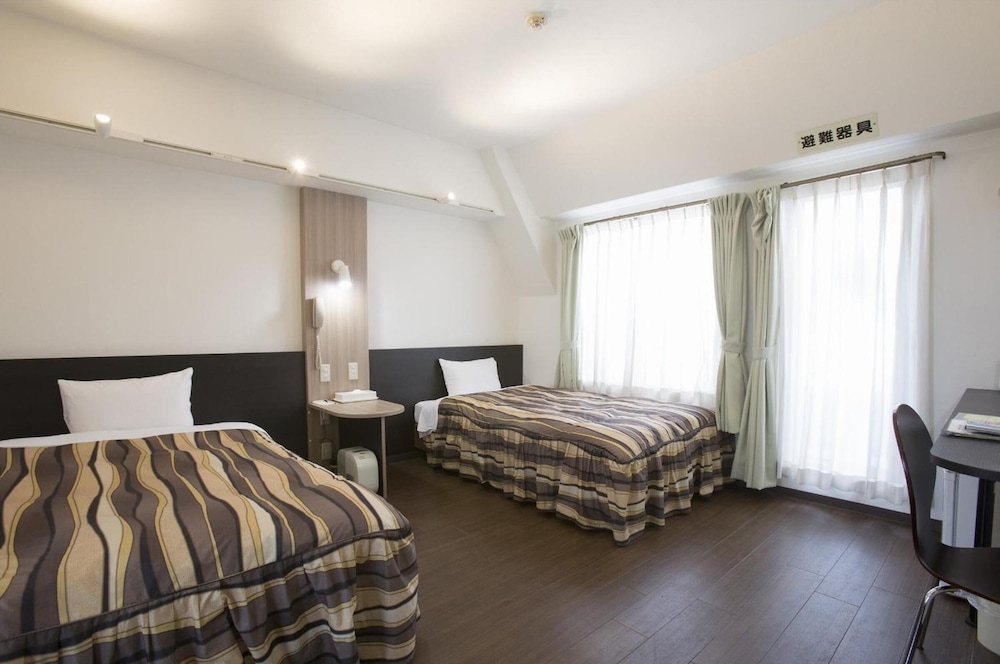 Hotel Tetora Tsurumi 10/23