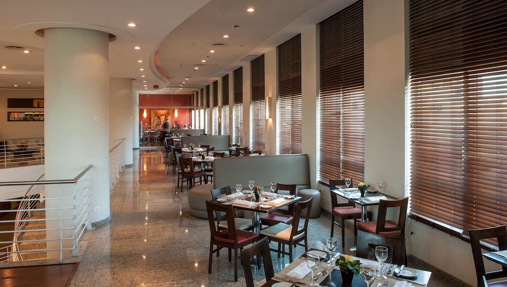 Bourbon Joinville Convention Hotel 50/64