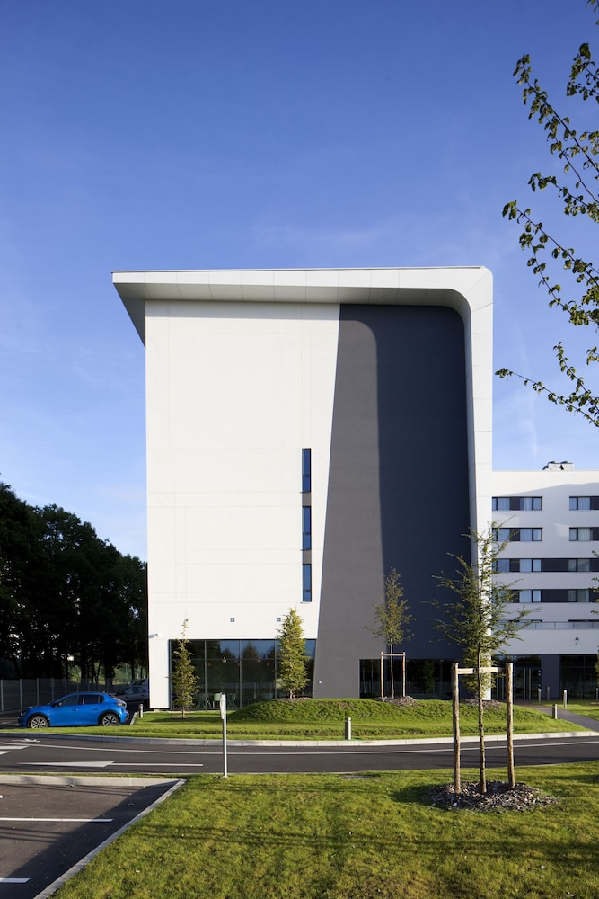 Holiday Inn Paris - CDG Airport 7/74