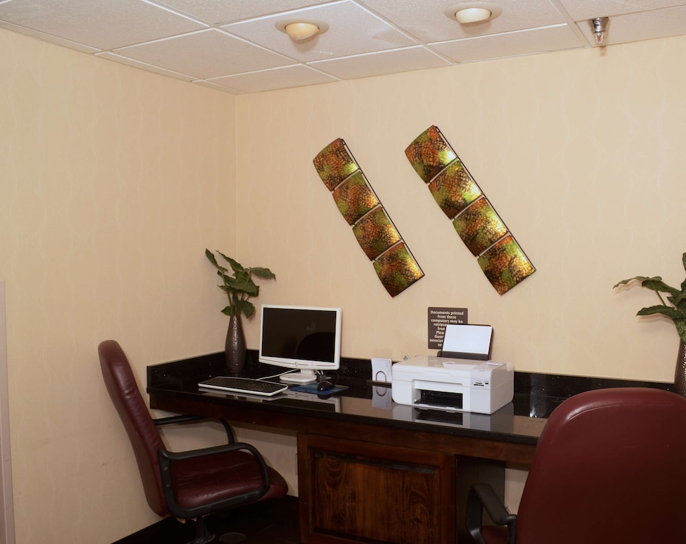 Hampton Inn Sanford 25/32