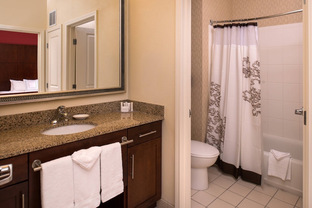 Residence Inn Albuquerque Airport 15/52
