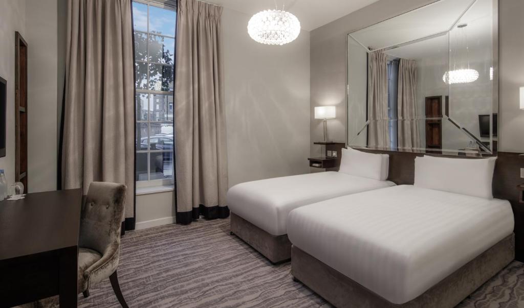 GUEST ROOM, TWIN BEDS, ACCESSIBLE
