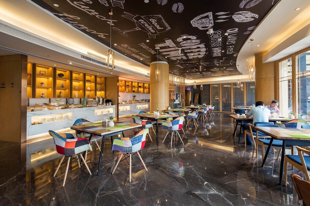 Atour Hotel Ningbo Tianyi Square 23/30