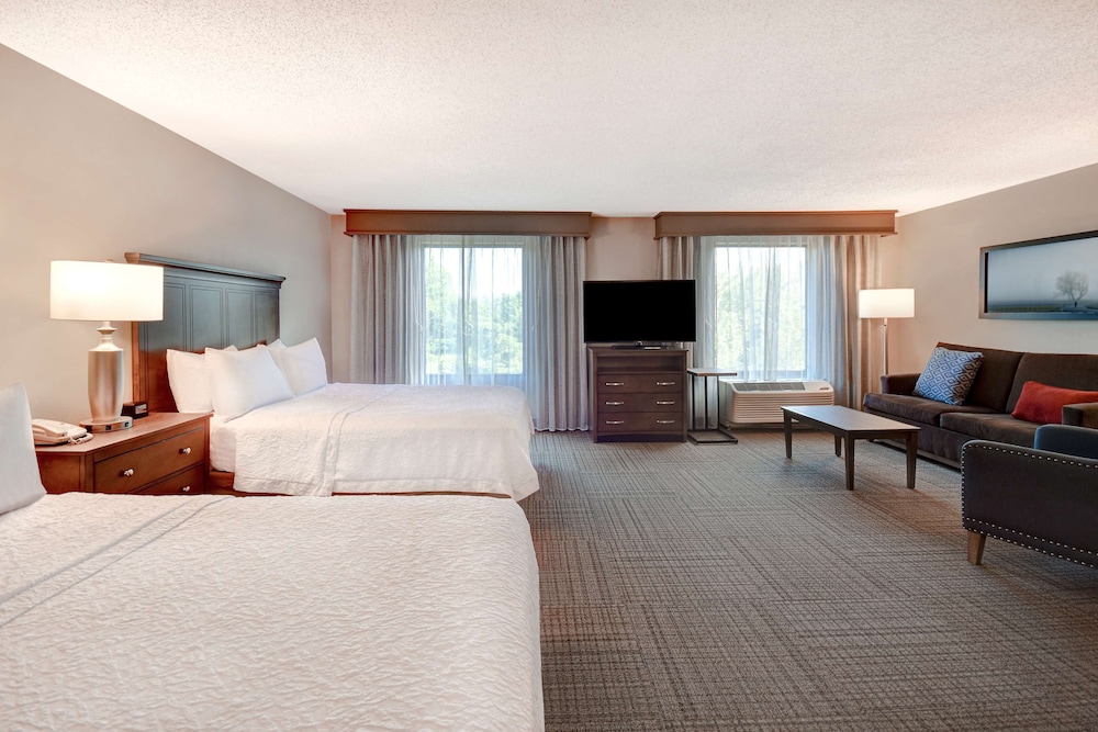 Hampton Inn & Suites Alexandria Old Town Area South 15/54