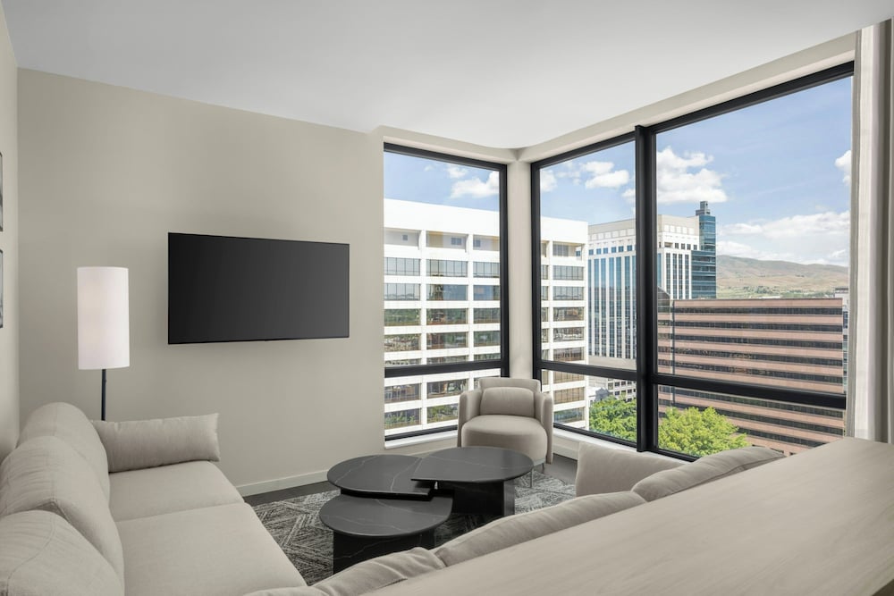 Ac Hotels By Marriott Boise Downtown 19/34