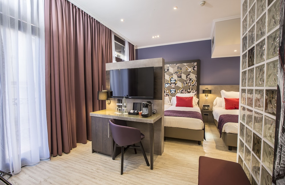 Leonardo Hotel Barcelona Las Ramblas 42/46