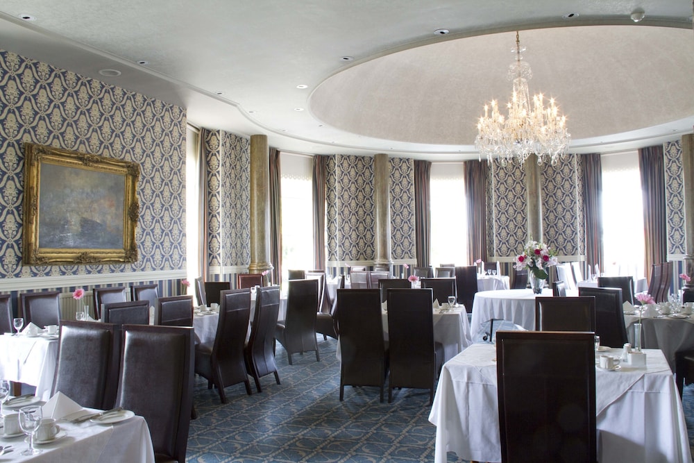 The Duke Of Cornwall Hotel 64/73