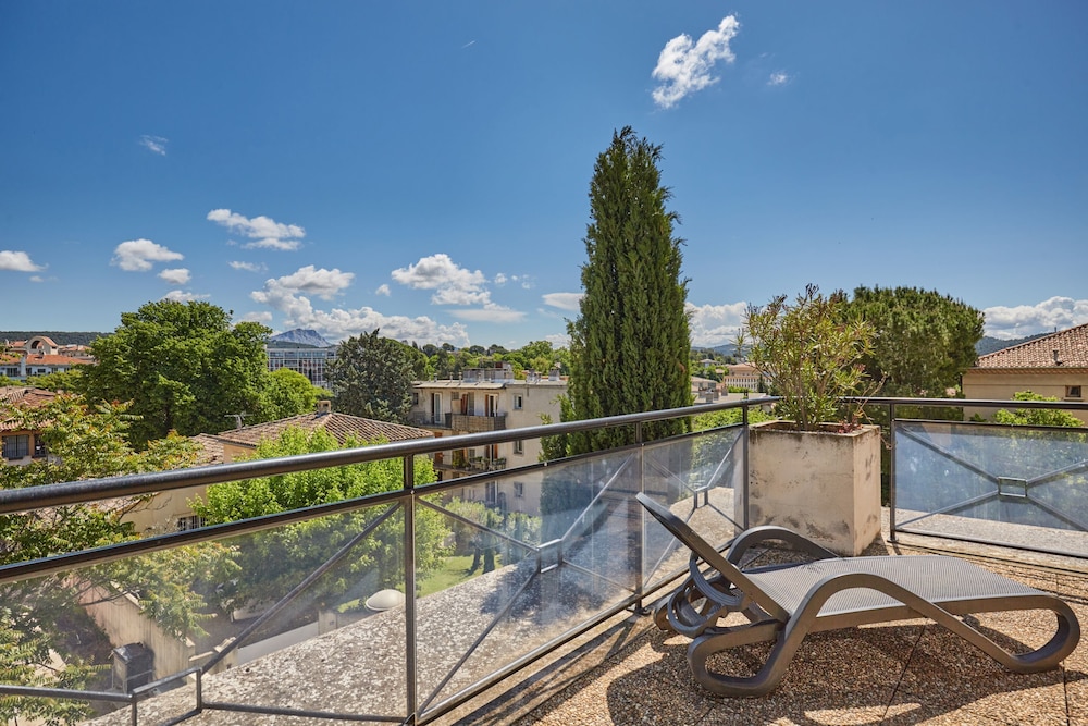 Appart hotel Odalys City Aix en Provence Centre Rotonde 12/48